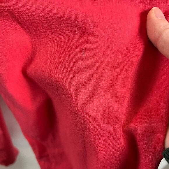 Verve Blues coral colored Capri pants with rhinestone embellishment.  Stretch - Picture 4 of 10